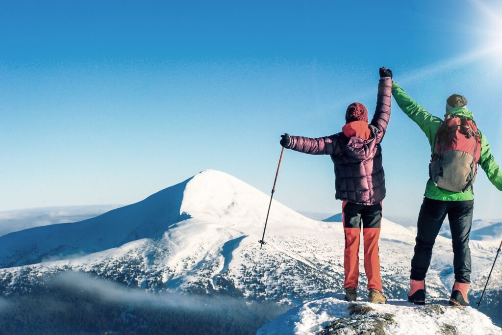 Explora Cantabria con raquetas de nieve